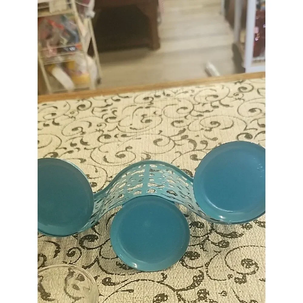 Source Unknown stylish teal